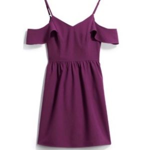 Truly Poppy | Carlina Cold Shoulder Dress M